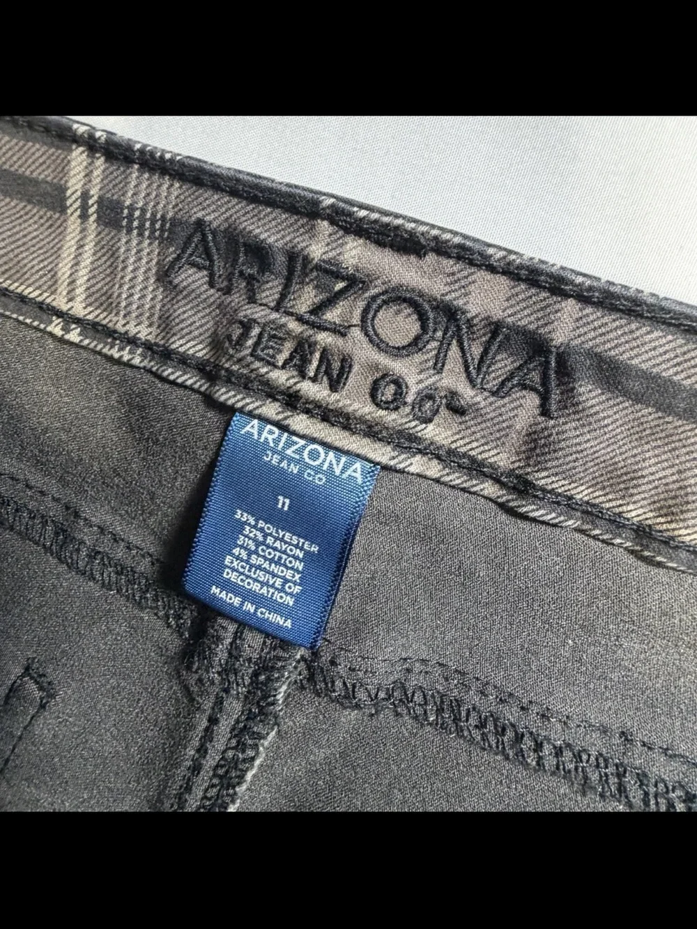 Black & Gray Plaid Slim Pants
